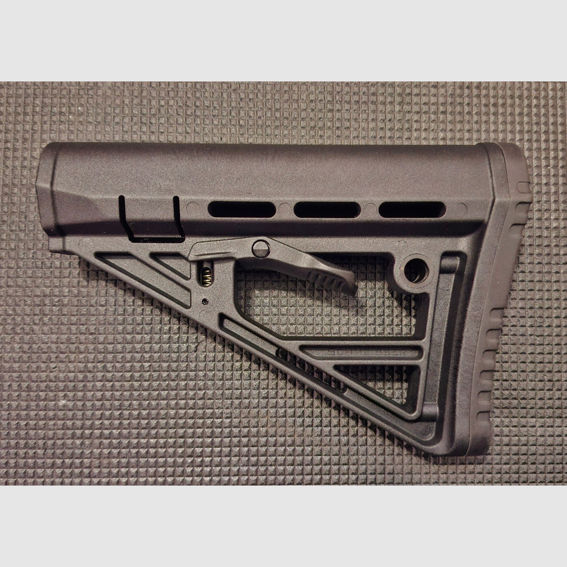 Schmeisser Schubschaft AR15 Mil Spec Neu