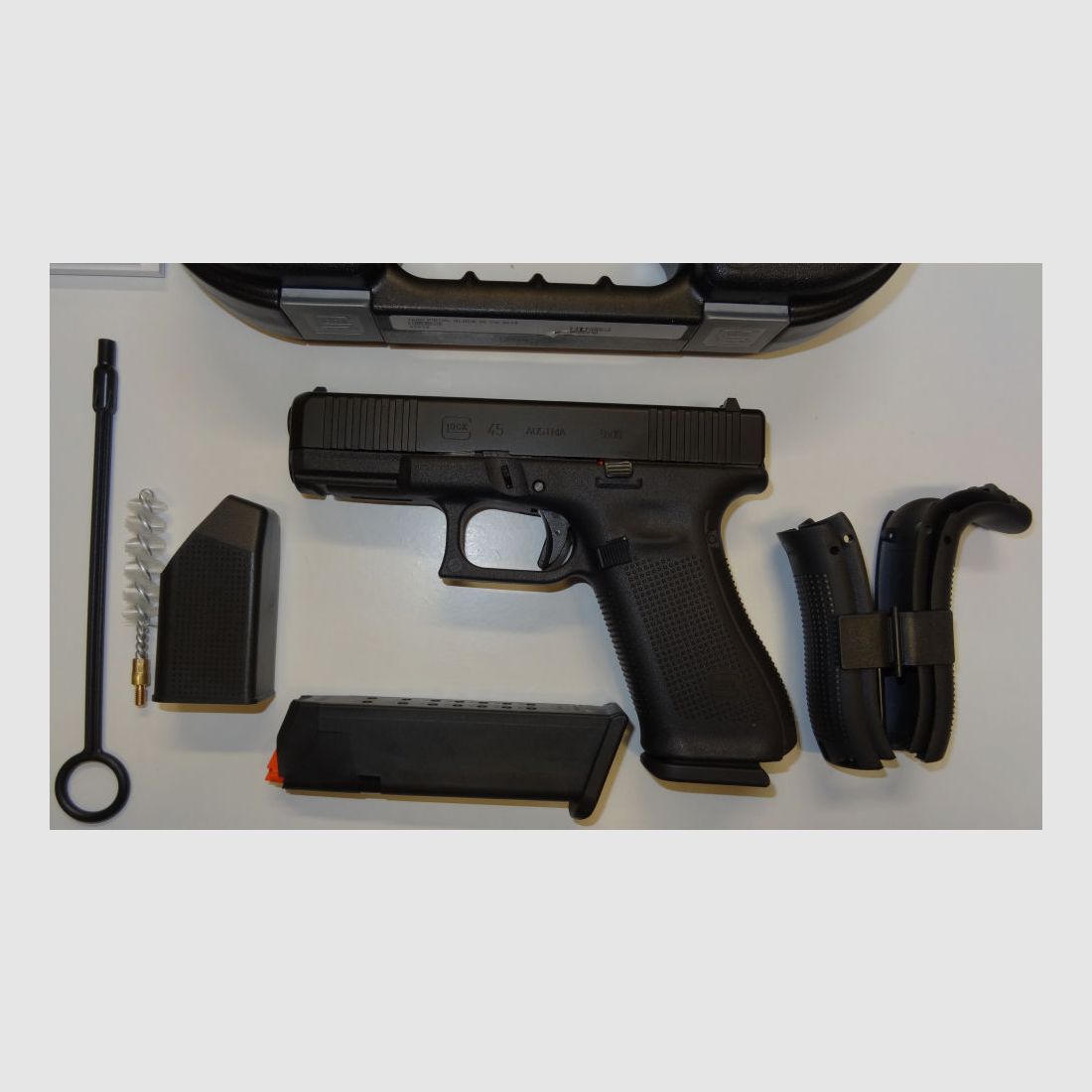 Glock pistol Glock 45 Gen.5 crossover in caliber 9mm Para (9x19)