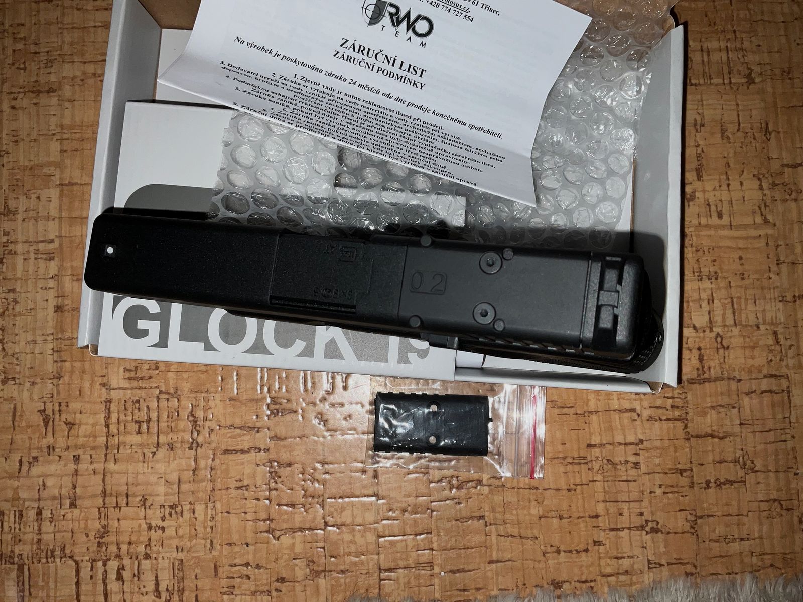 Glock 19 CO2 4,5 mm BBs NUOVO