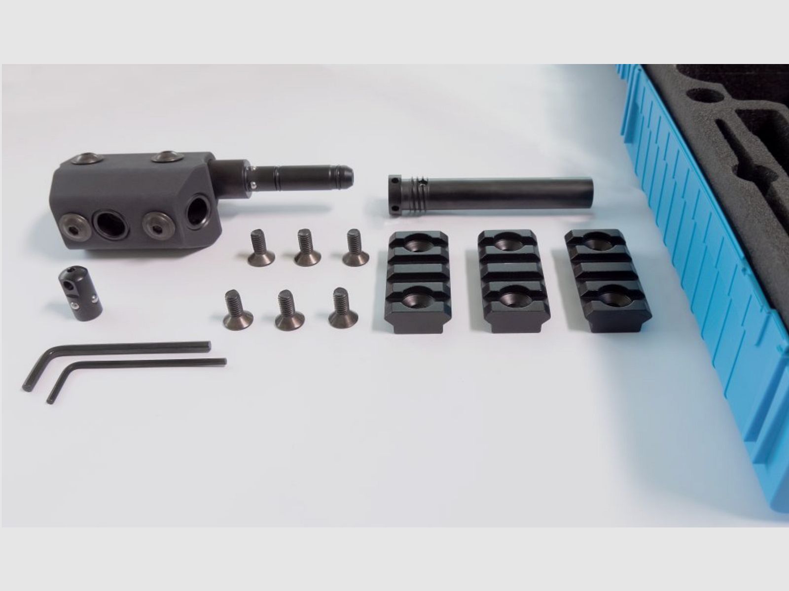 HALDER 22330.0591 Multiadapter + combination socket Ø 9.5 black