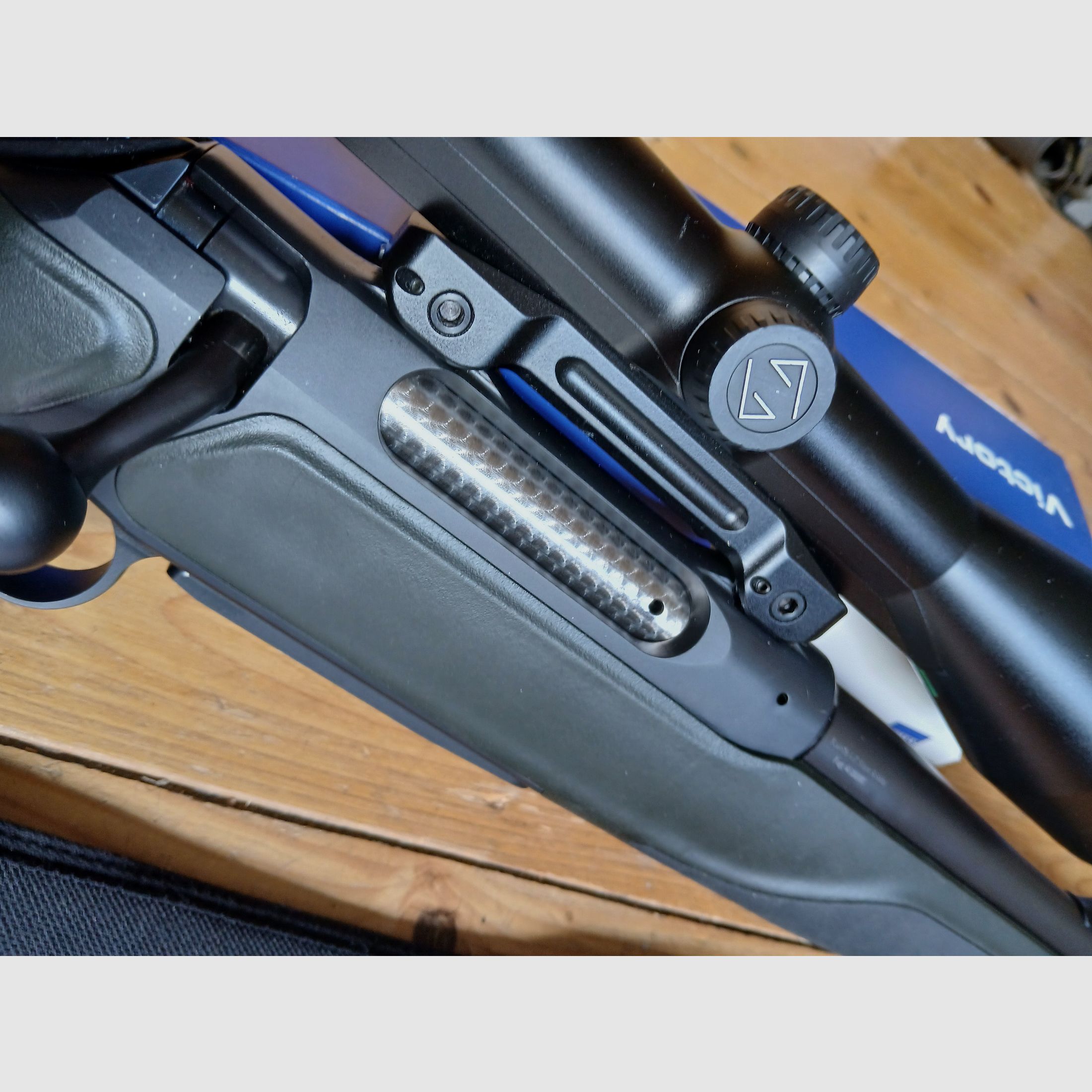 Sauer 404 Classic XT steel system, semi-barrel….