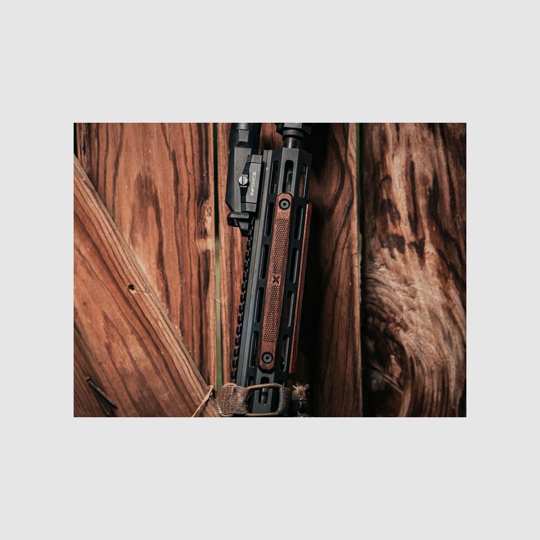 WOOX M-LOK Holz-Railcover Gen2 CHECKERED 3er SET, 2 Slots (2 M-LOK Langlöcher)
