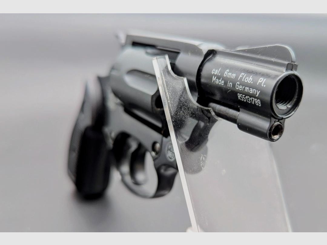 Smith&Wesson Mod. 36 Cal. 6 mm