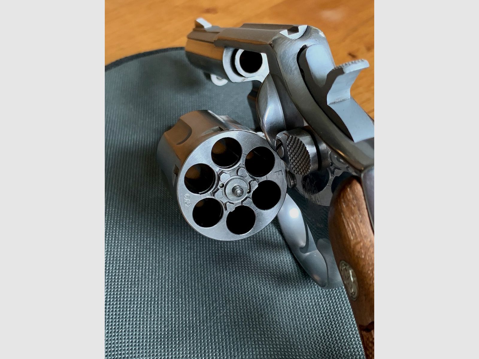 Smith & Wesson Revolver Mod. 65-5 – .357 Magnum – 3" Lauf – top Zustand + umfangreiches Zubehör