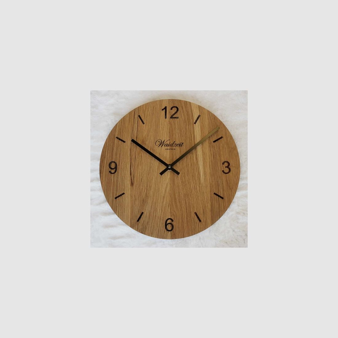 Orologio da parete Tempus in legno di quercia