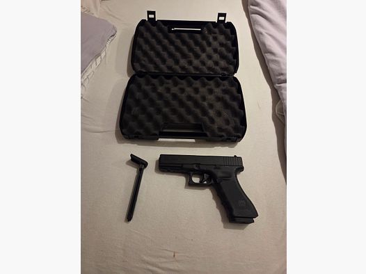Airsoft pistol Glock 19