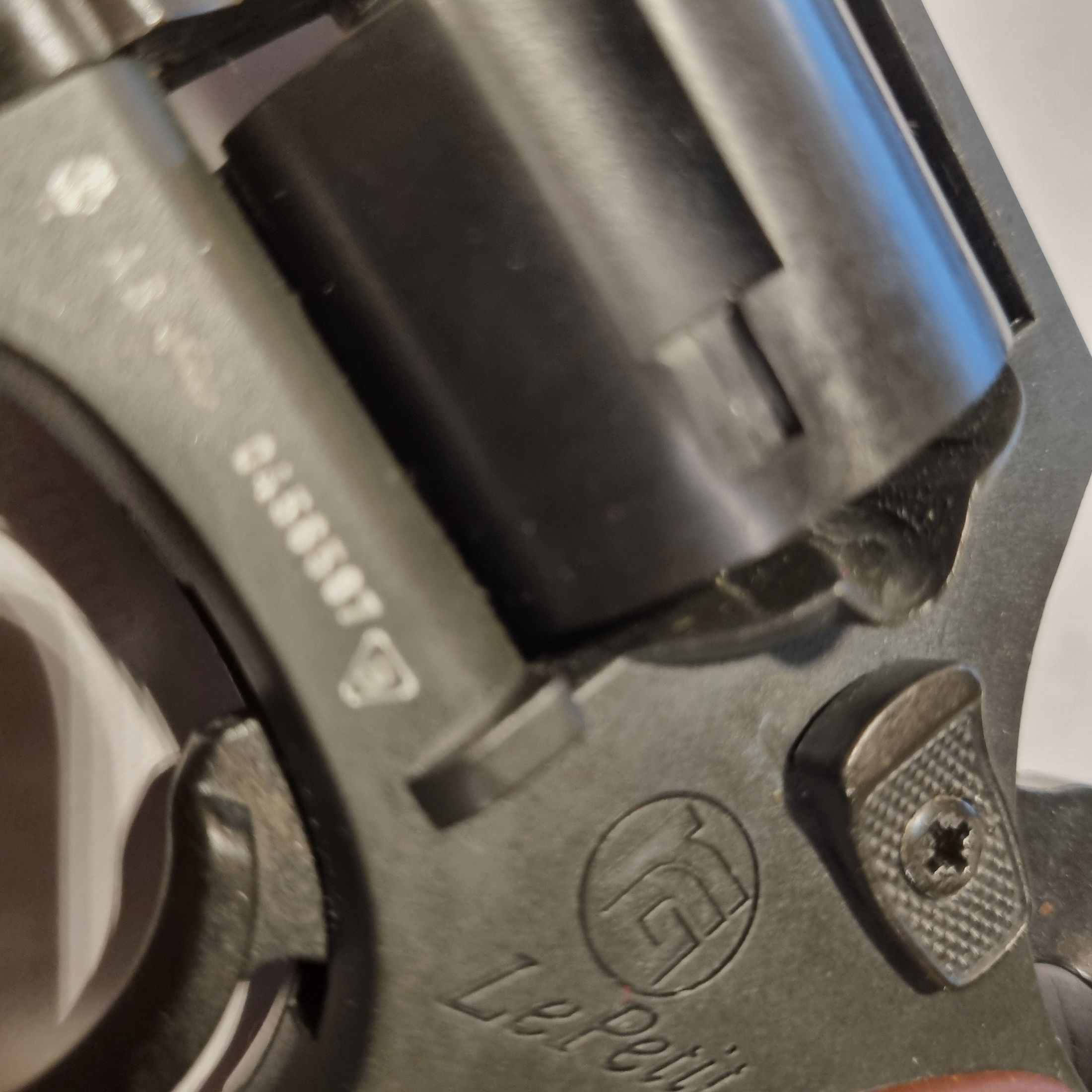 Röhm RG 59 Le Petit, 9mm, PTB 527 old version, blued, plus 50 cartridges