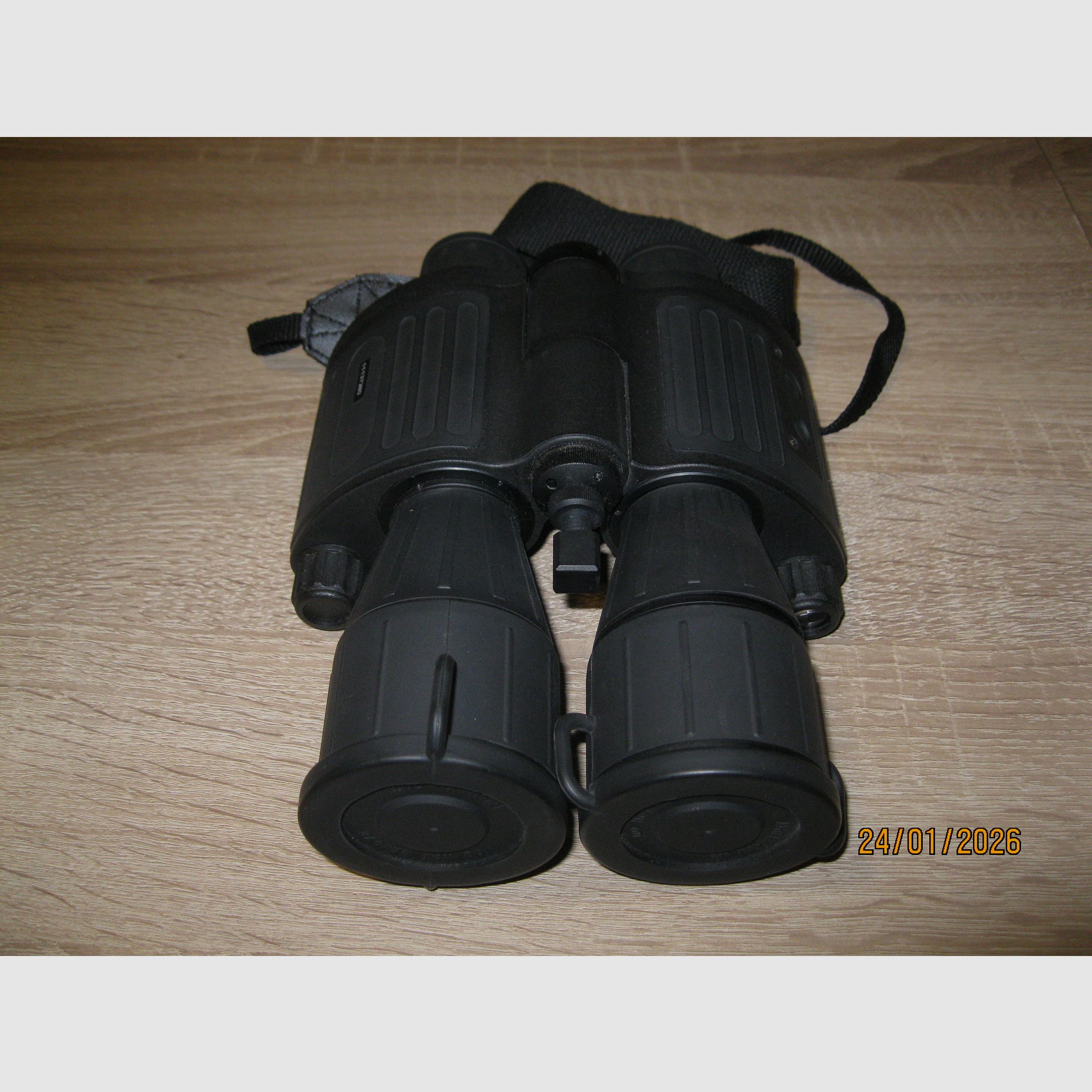 Urządzenie do nocnego widzenia Dark Strider Gen 1+.