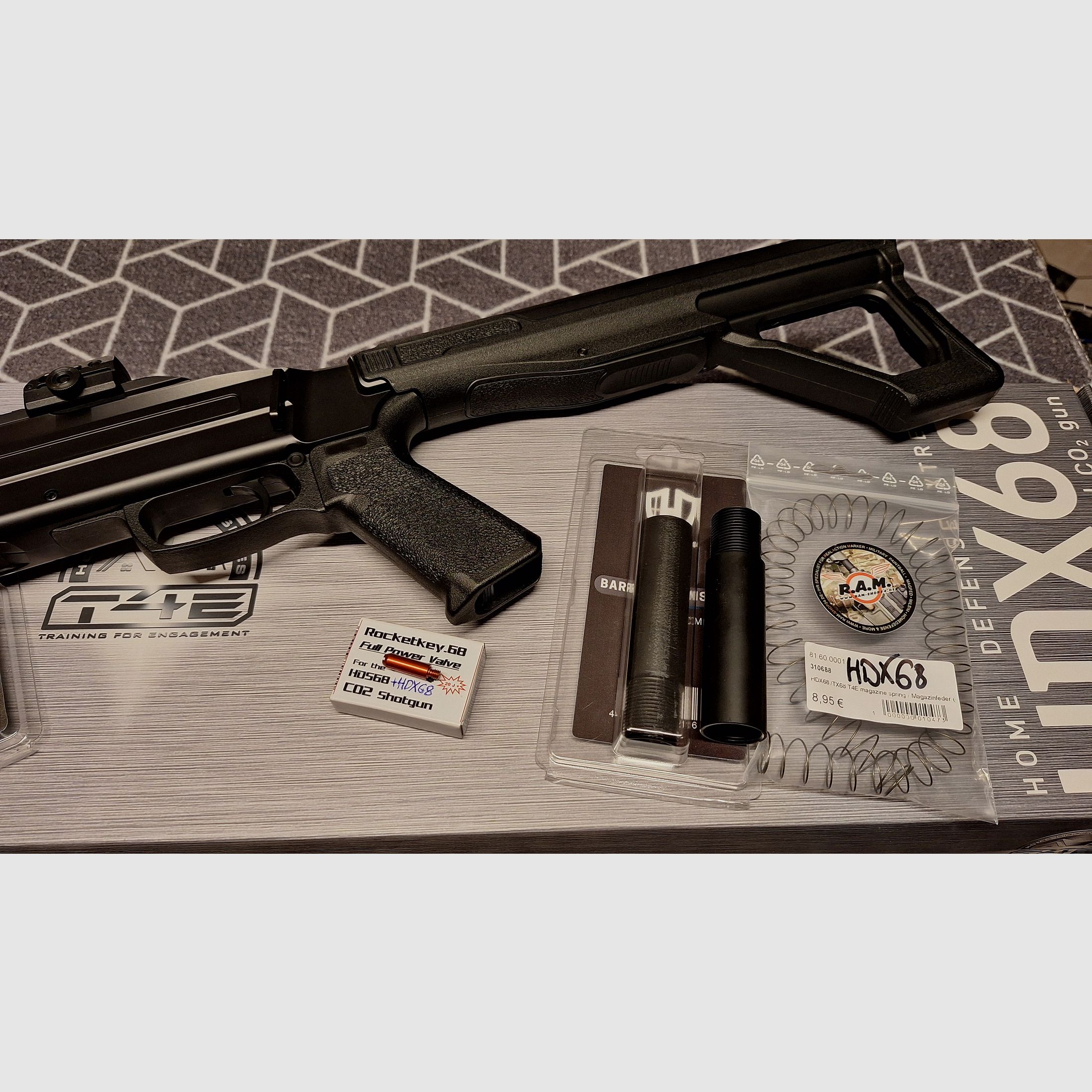 T4E HDX 68 CO2-RAM Schrotflinte .68 mit Zubehör, Munition+CO2-NEU!