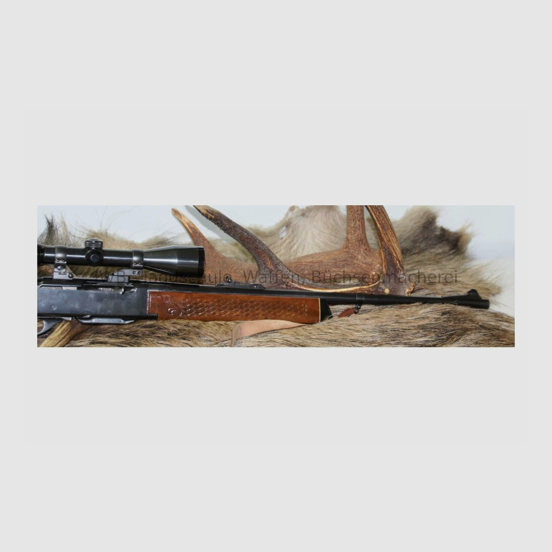 Remington 742 Woodmaster calibre .30-06 Spr. con mira variable Kahles .30-06Spring
