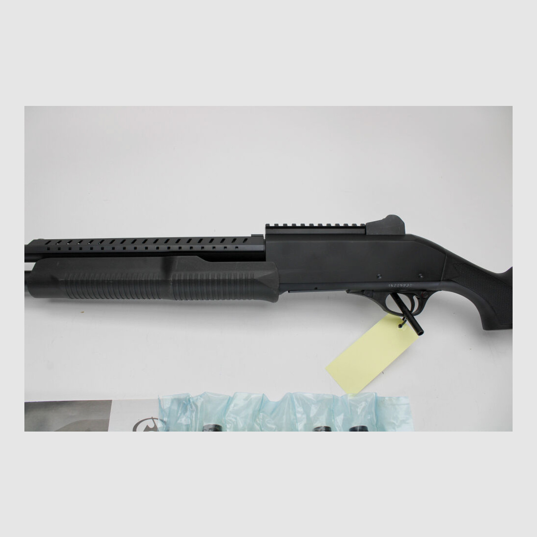 Vorderschaftsrep. Flinte AKKAR TK355 Kal. 12/76 mit komplettem Wechselchoke 12/76