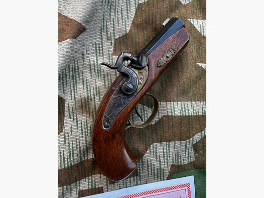 Philadelphia Derringer Dikar 45 cal. Top condition