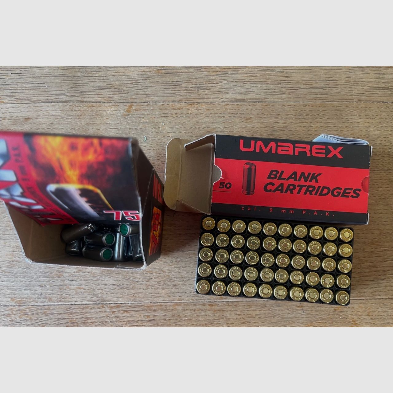 Umarex ammunition 9 mm P.A.K. Perfecta 61 pieces and Umarex ammunition 9 mm P.A.K. 50 pieces