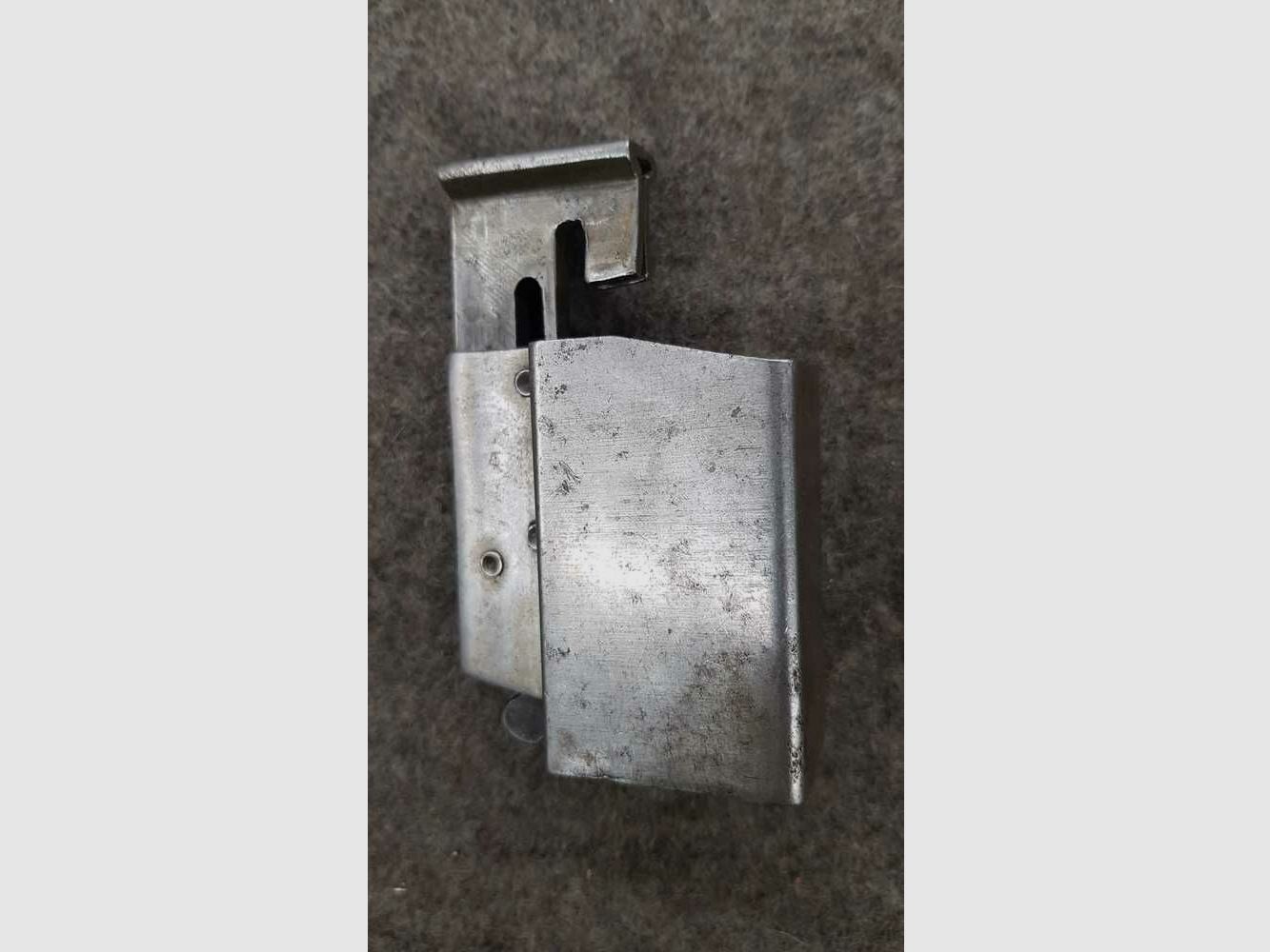 1 Wehrmacht Magazinlader MP38, MP40, MP41