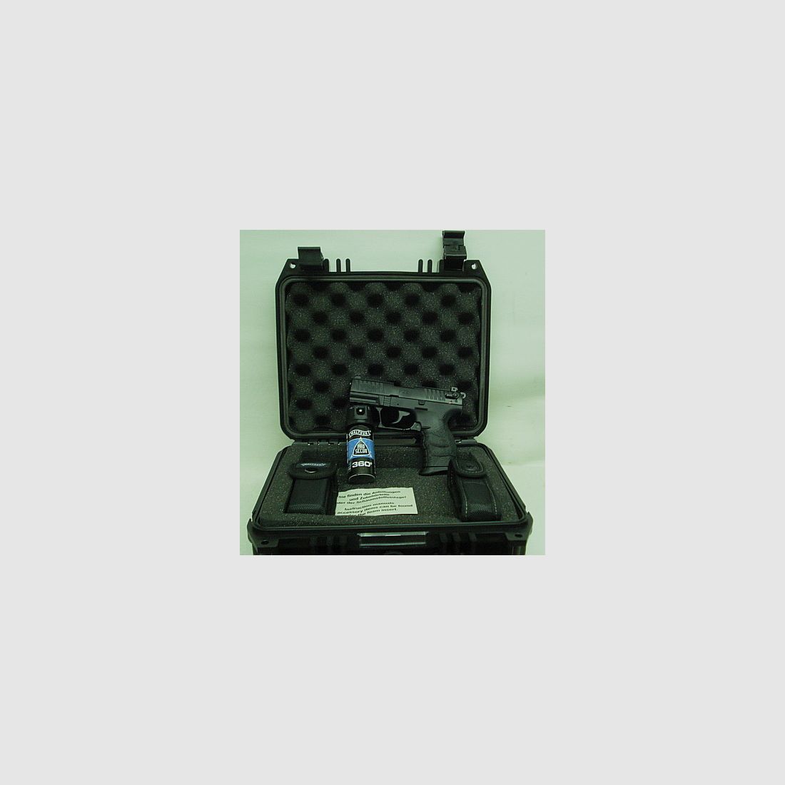 P22Q R2D-Kit - Kal.9mm P.A.K., black