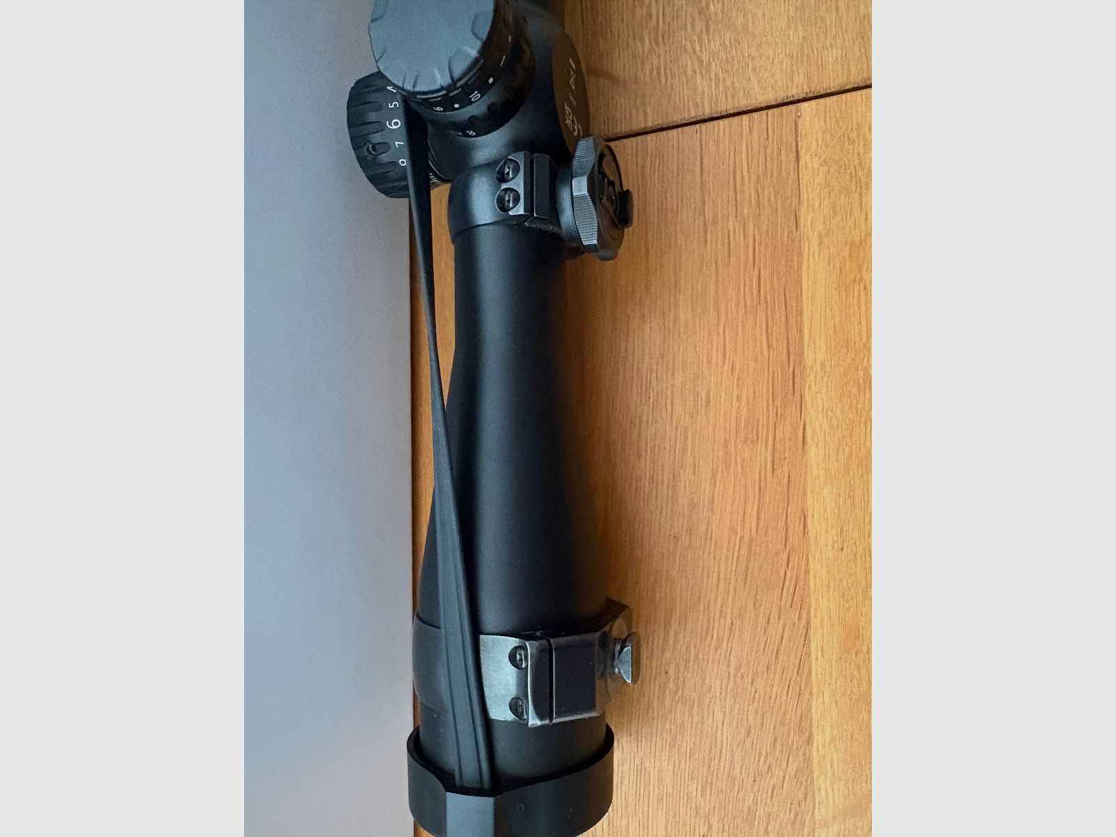 Telescopio Zeiss v4 4-16x44