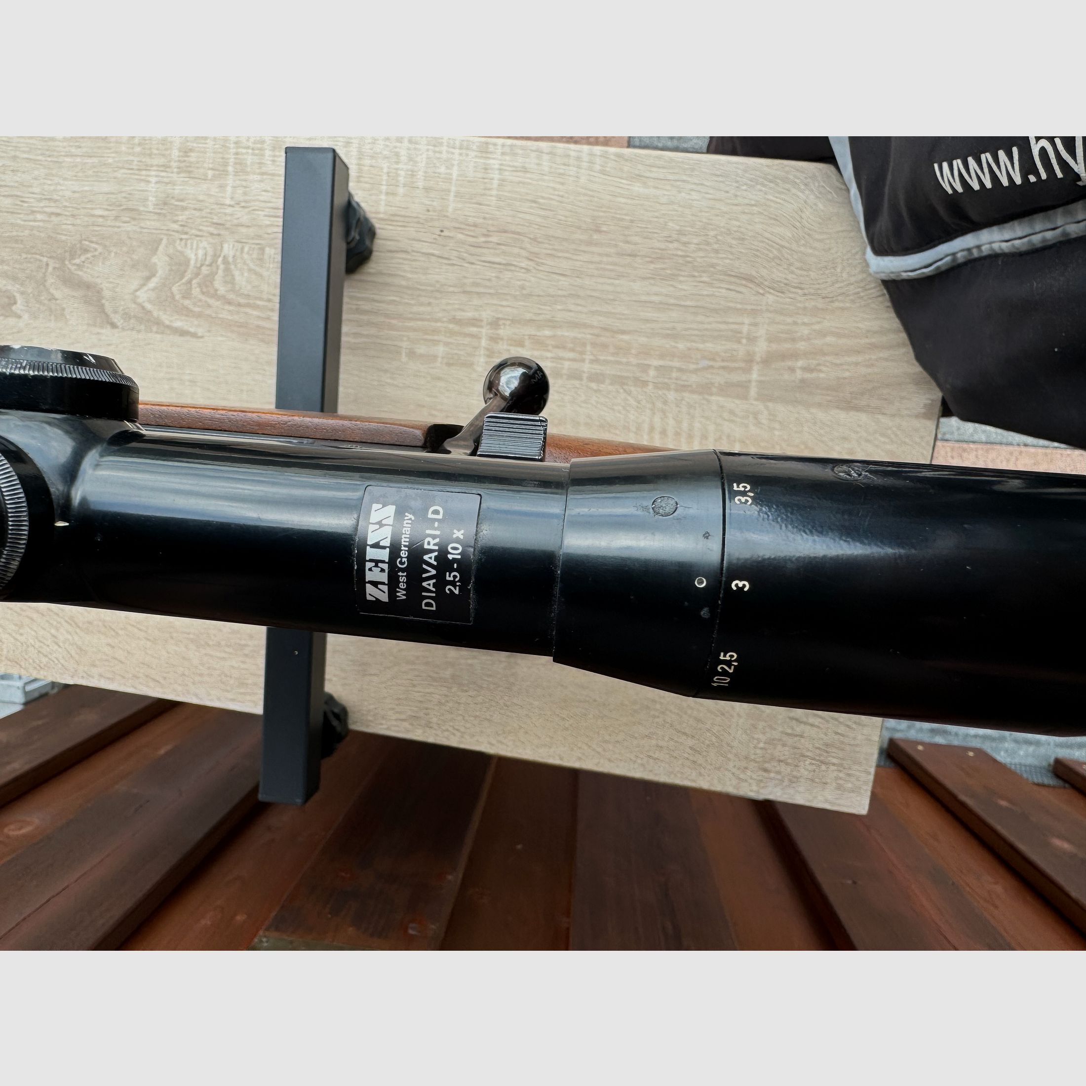 Mauser Modell 2000 Kal. .375 H&H Magnum met Zeiss Diavari 2,5–10x52