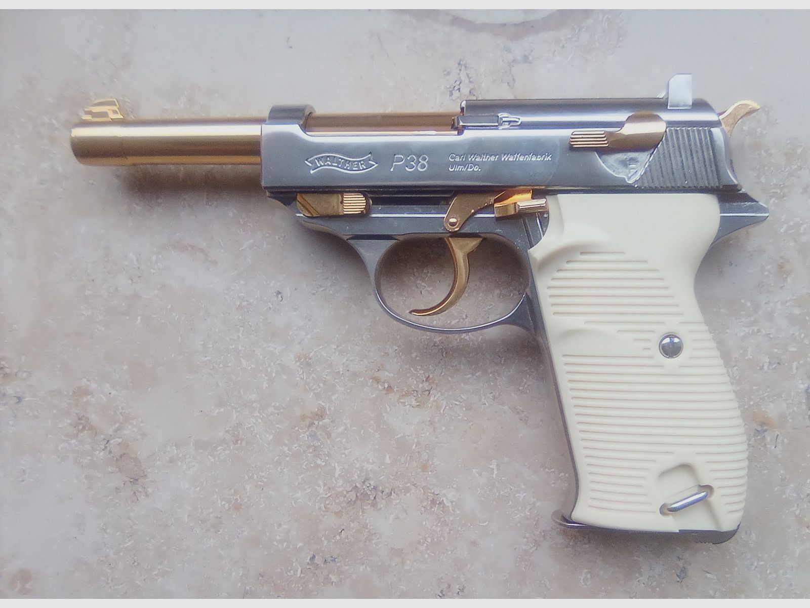 Sammlungsauflösung CO2 Pistolen und Revolver