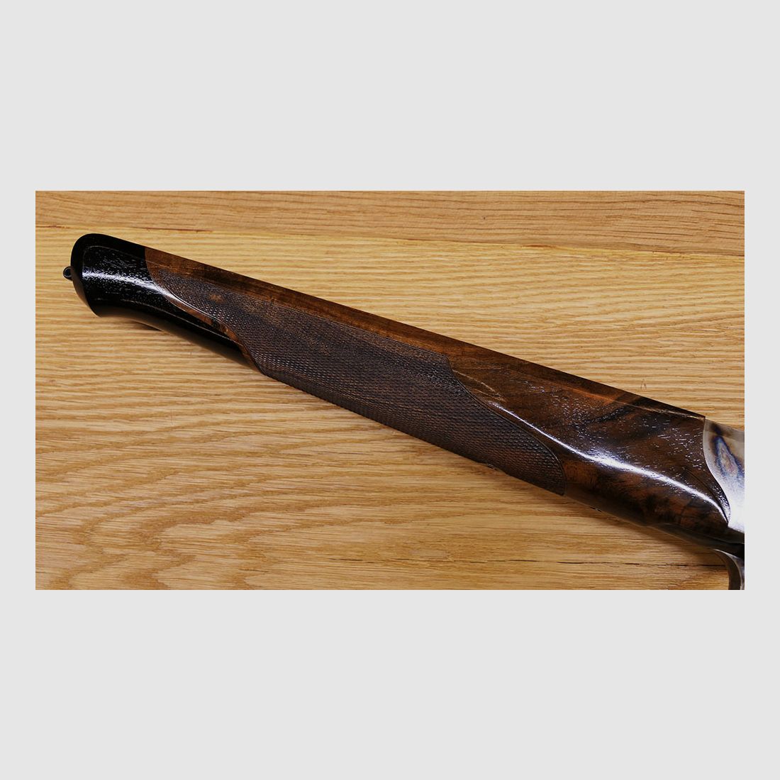 Blaser R8 Lochschaft mit Bunthärtung / Stahlsystem / glänzendes Finish / TRAUM AUS HOLZ UND STAHL