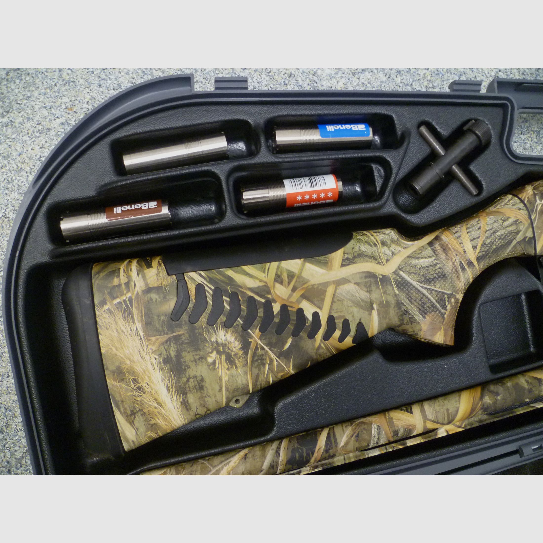 Fucile a pompa Benelli M2 Comfortech Camo 12/76