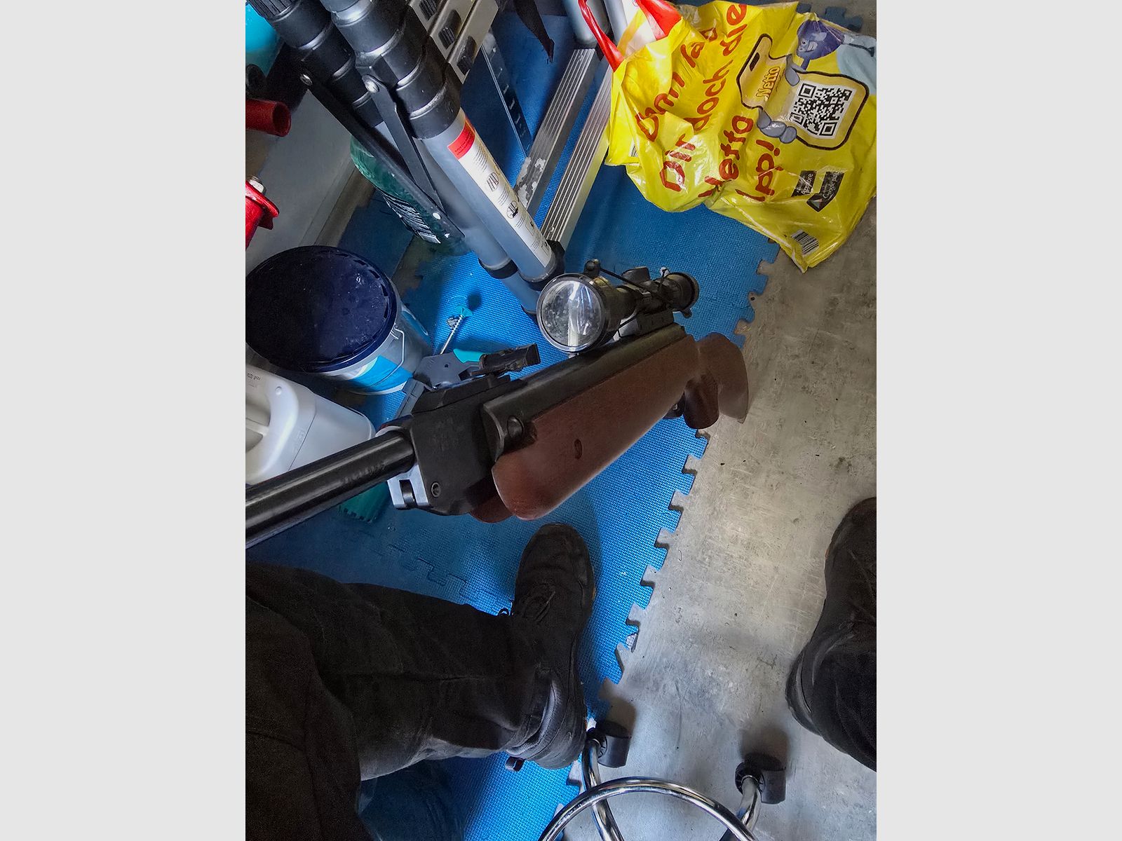 HW77 Air rifle Caliber .22 Luftdruckgewehr von Weihrauch 