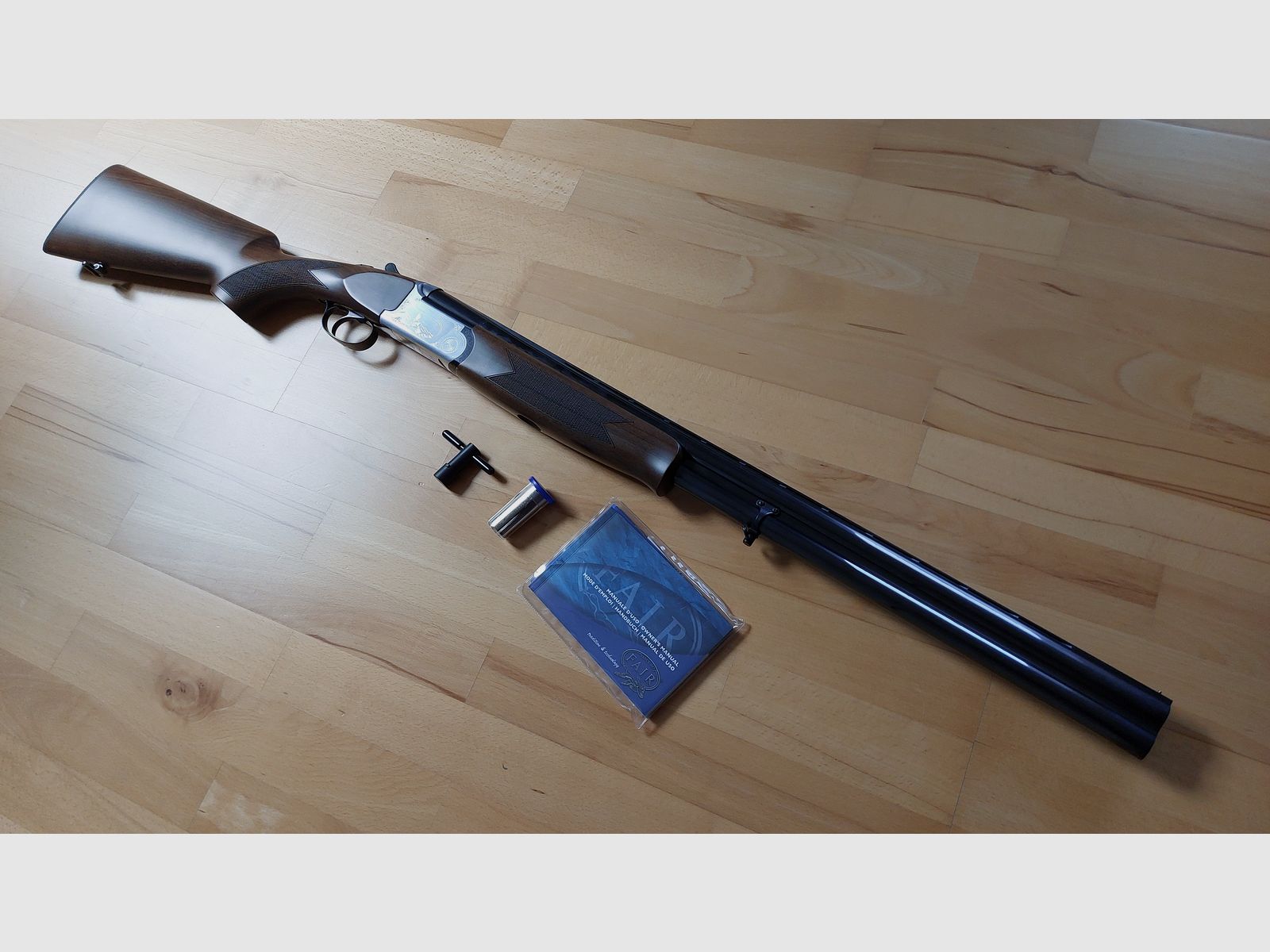 Double-barrel shotgun FAIR Premier EM 12/76