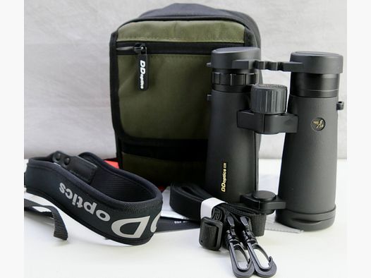 Espositore DDoptics binocolo EDX 8x42-073