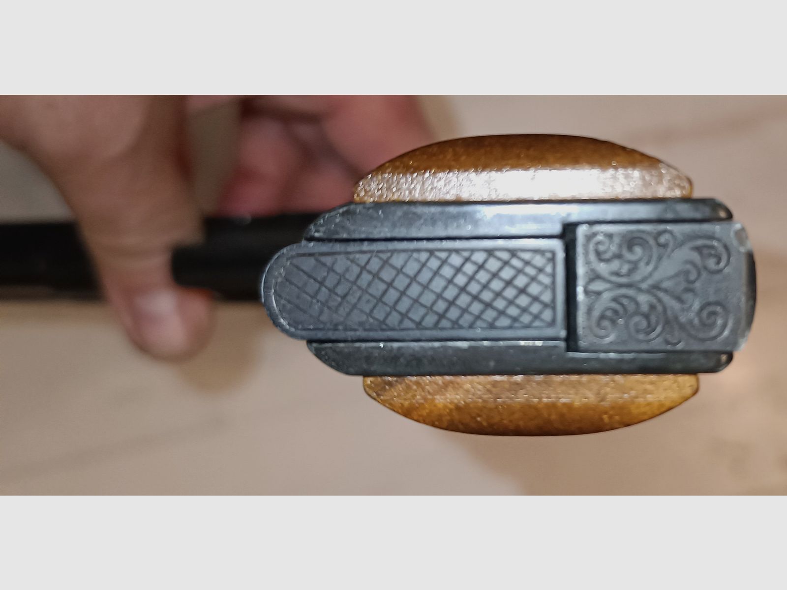 Reck Goverment 8mm Graviert 