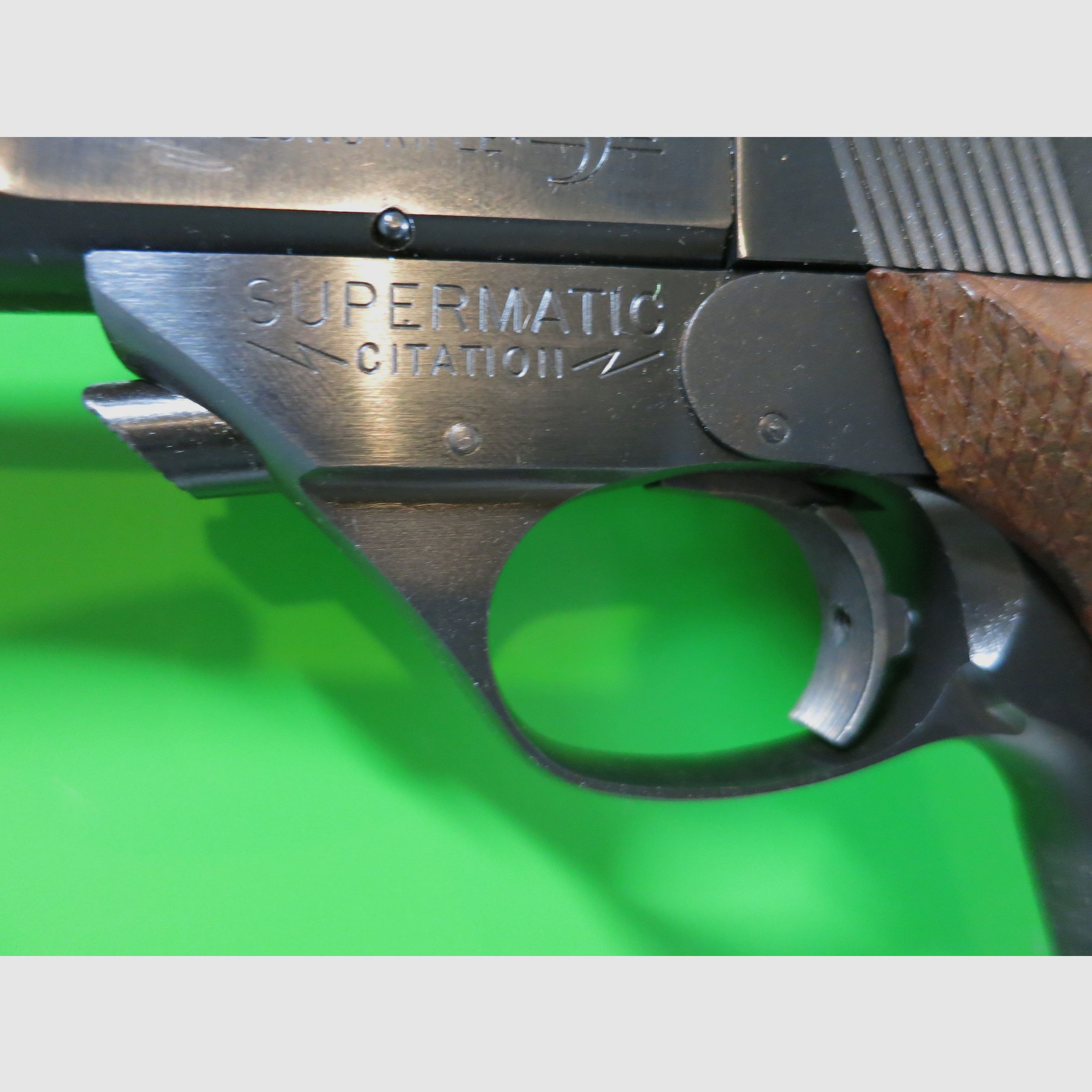 High Standard Supermatic Military Mod. 106 Pistole .22lr -Sammlerwaffe-     #5-, Bild 5 von 15