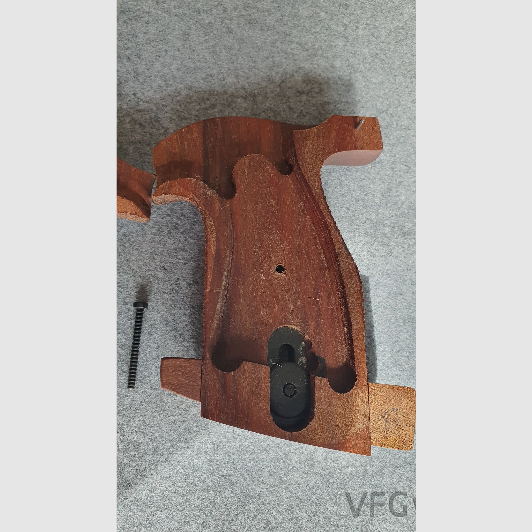 Empuñadura de competición ajustable rara de madera de nogal para Taurus 669/689 y Smith & Wesson de diseño similar