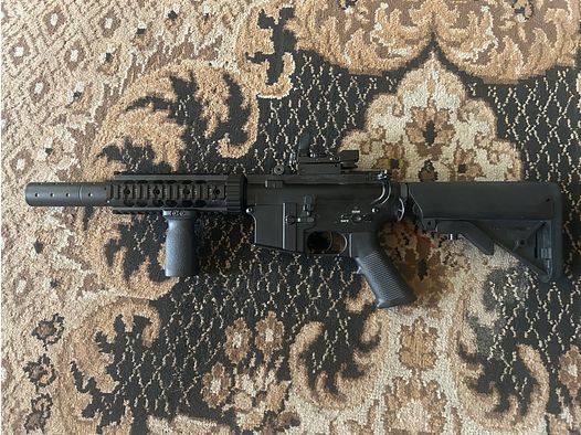 E&C M4 SOPMOD SD -GEN.4- (EFCS, MOSFET, KRÓTKI HUB, AMBIDEKSTRALNY, ODBIÓR PRĘDKOŚCI, PRO HOPUP) AEG Z METALOWĄ OBUDOWĄ I TRYBEM BURST < 0,5 J.