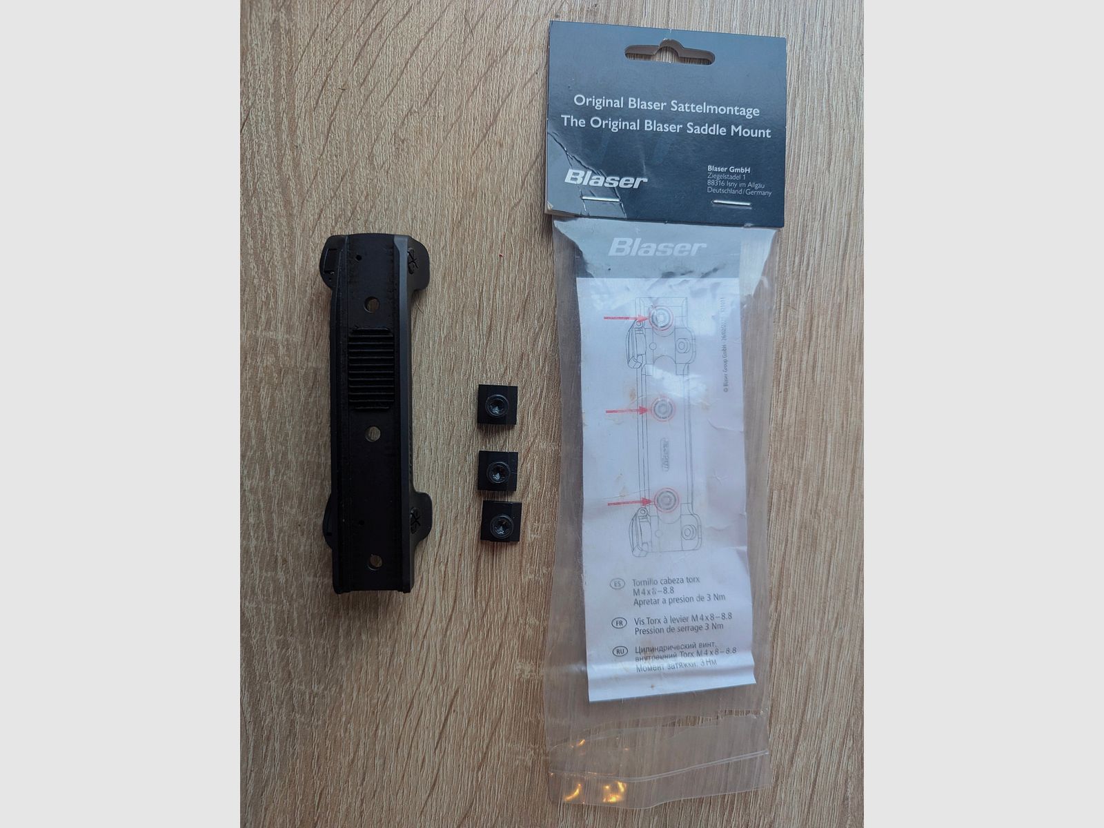 Blaser Sattelmontage mit Swarovski Innenschiene