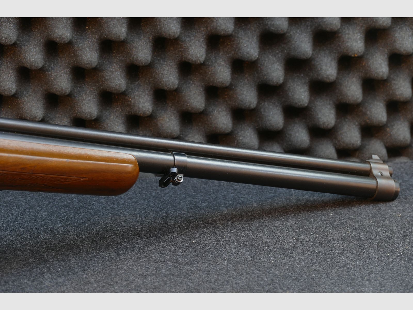 Savage Model 24 — Serie P, Bockbüchsflinte, 22WMR, 20/70, Bunthärtung, einfache Optik - Sammlerzustand