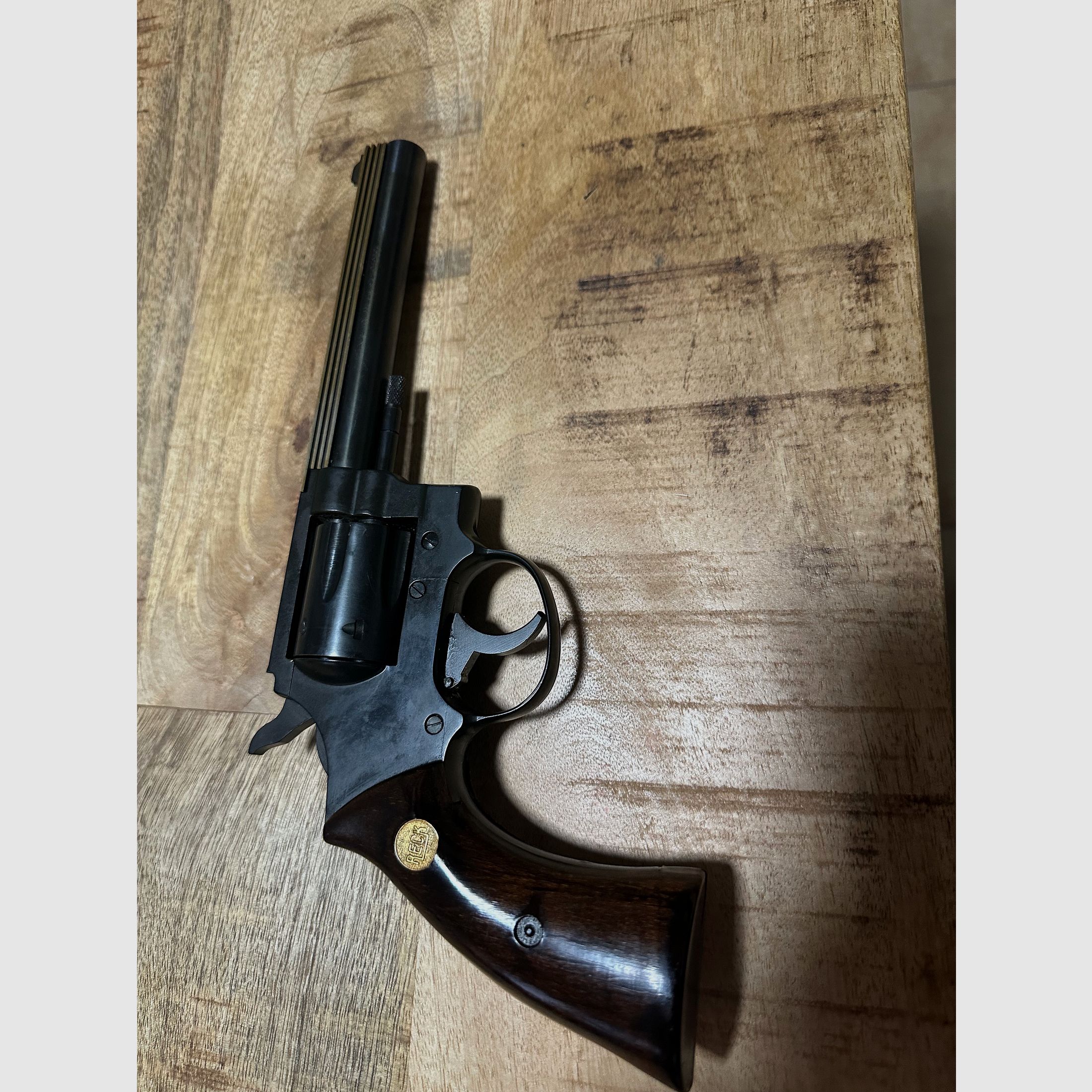 Revólver Reck Wildcat Modelo Tiger cal.380 Knall