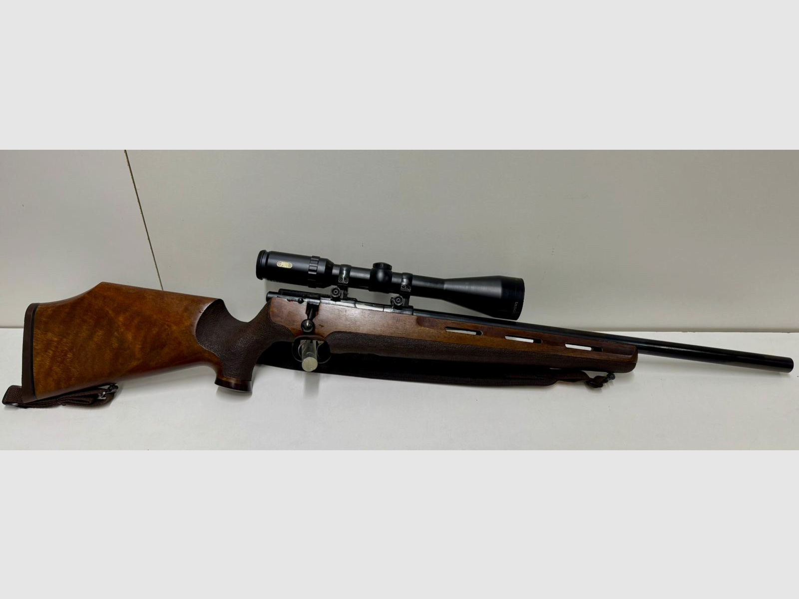 Weihrauch HW 65