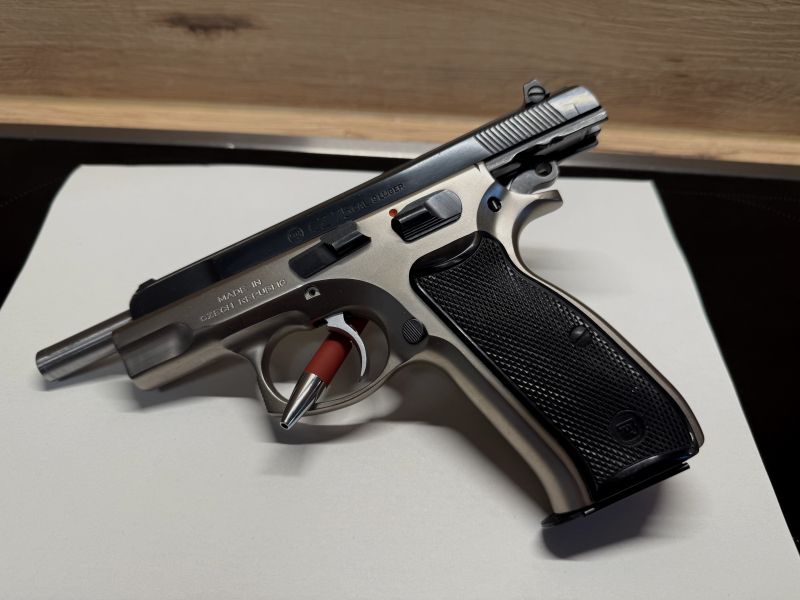 CZ 75 in 9mm Luger, Tresor auch vorhanden