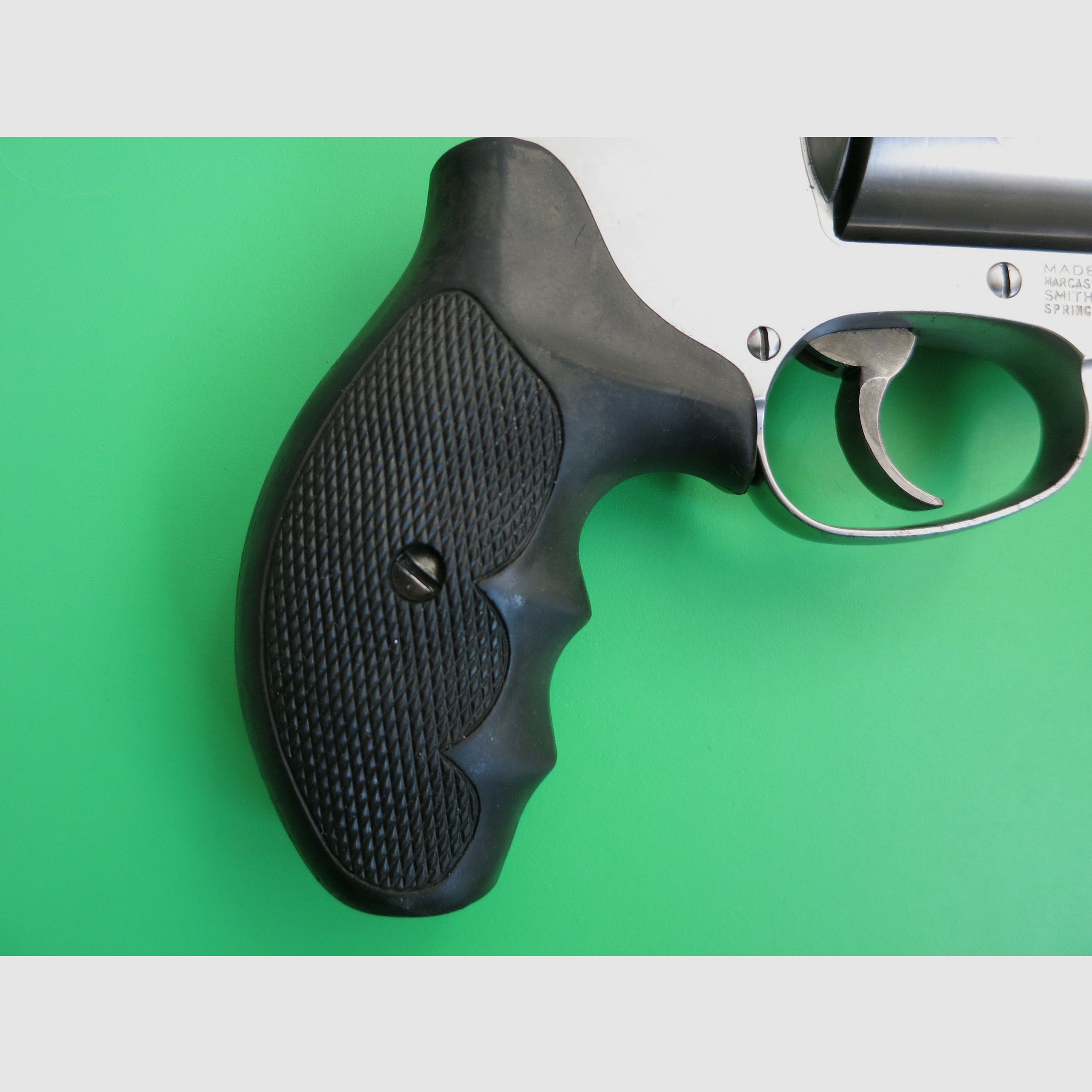 Revolver Smith&Wesson Mod. 60-90, .357 Magnum, 2,15" Lauf, stainless "Lady Smith"   #81