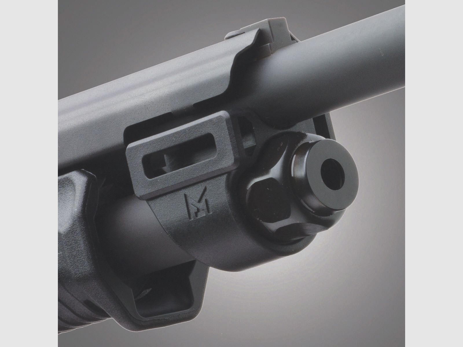 Mossberg Pompgeweer 590RM Mag-Fed Kal.12 Magnum, afbeelding 9 van 9