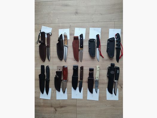 Lot de couteaux de chasse (tous comme neufs), complet ou sélectionné