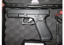 Glock 17 Gen 5 noir 9 mm PAK