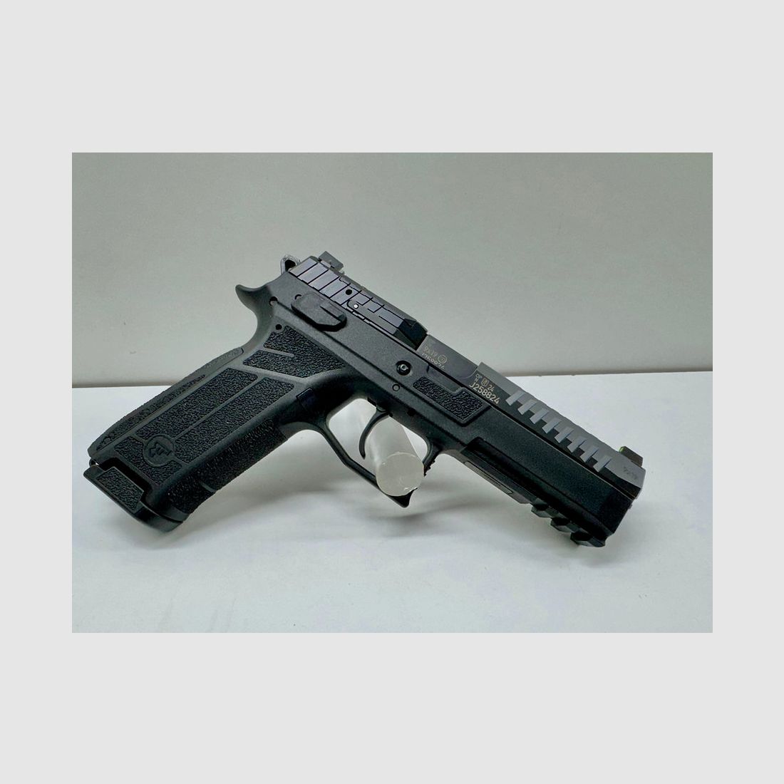 Pistolet CZ P-09 F Nocturne, image 6 sur 10