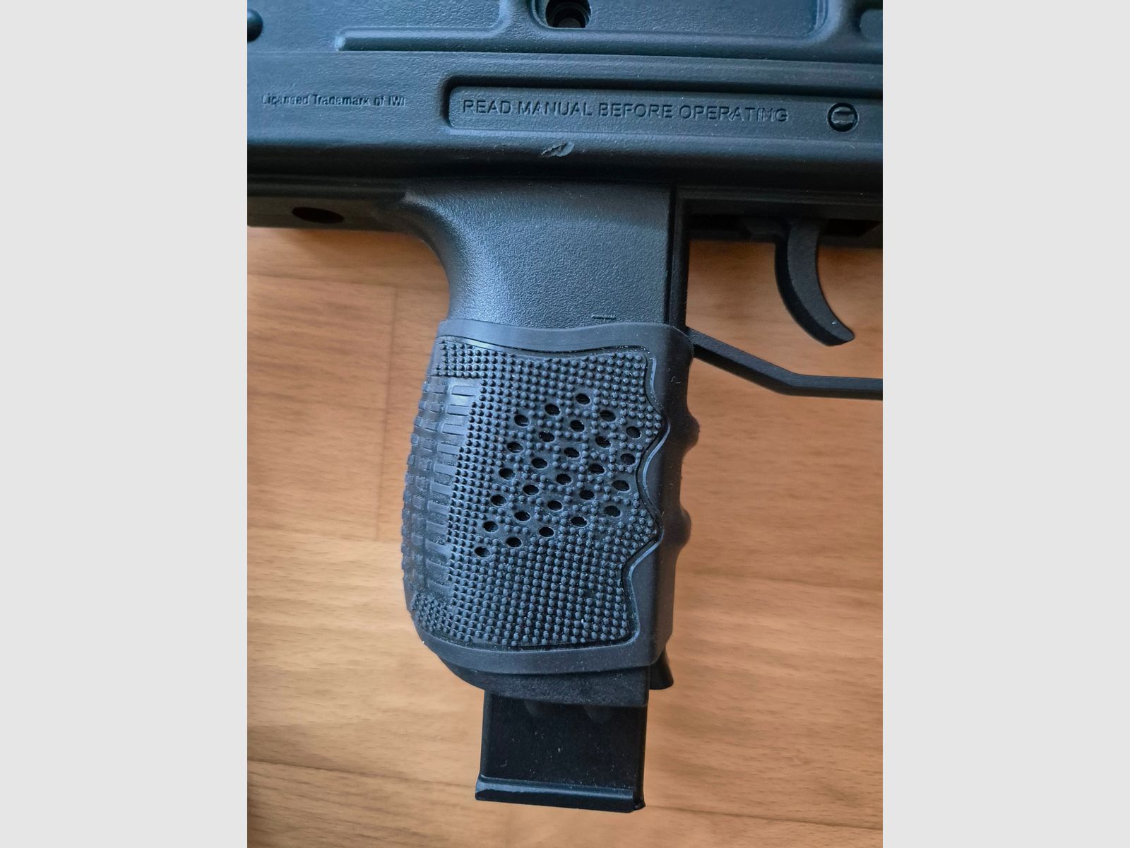 Umarex Uzi folding stock air pistol