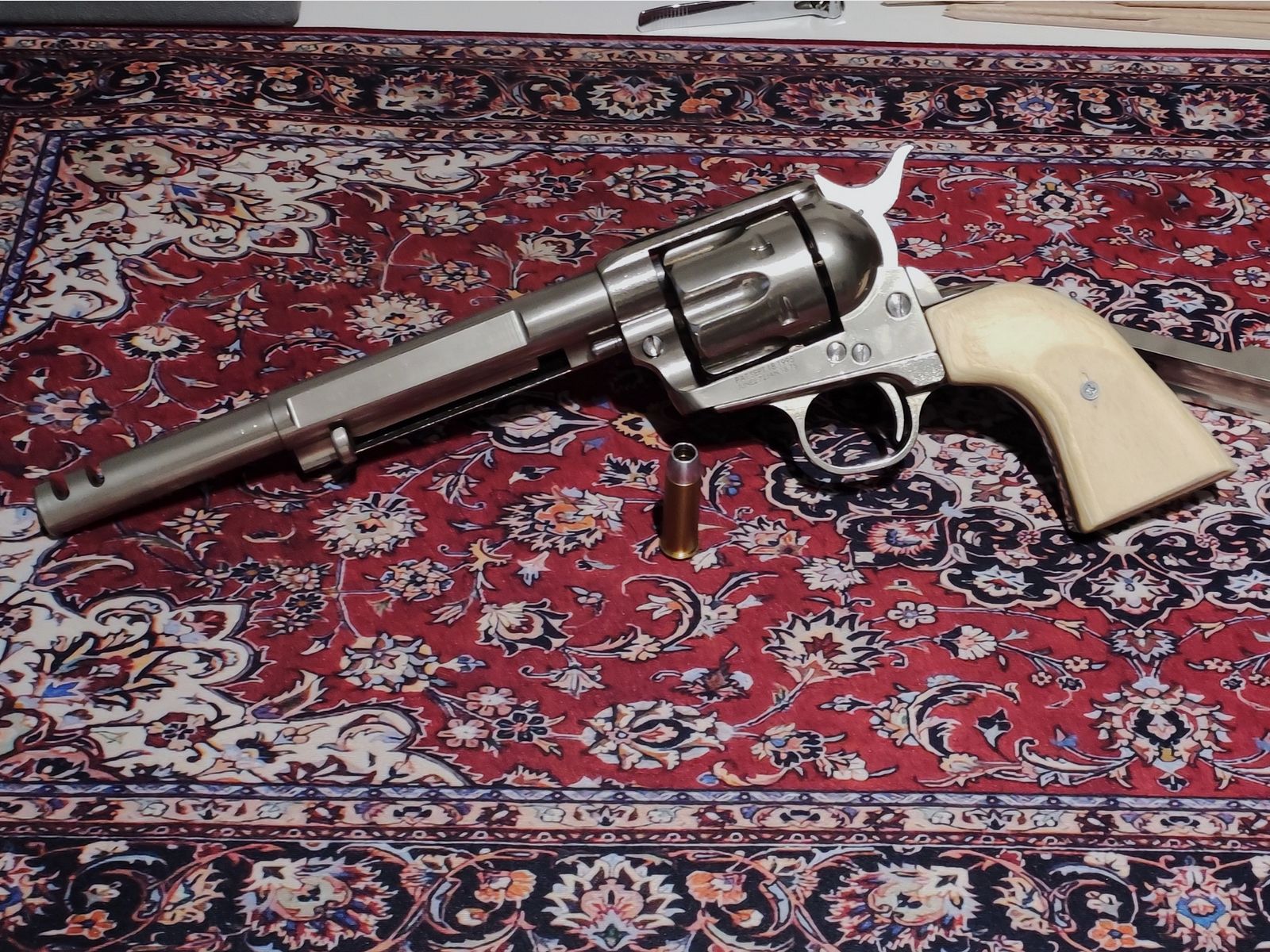 Kings Arms Peacemaker in Silber-Chrom