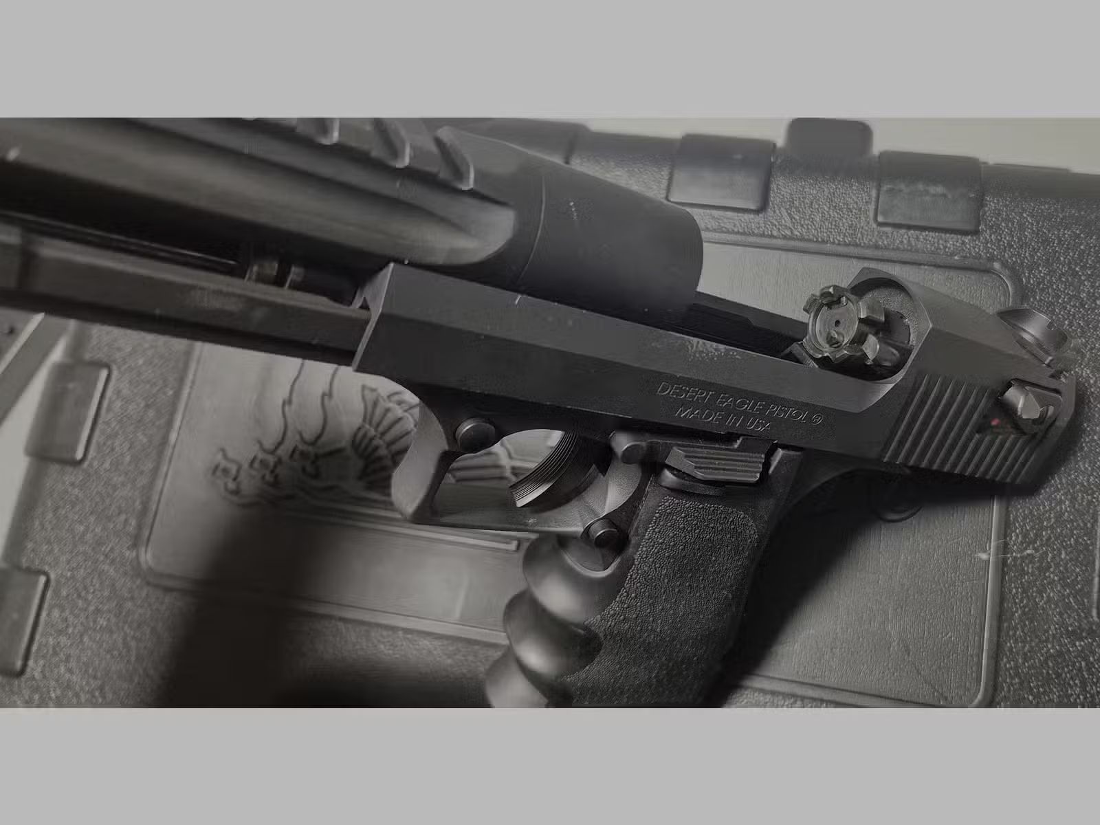 Magnum Research DESERT EAGLE .44 Magnum, 6" blued
