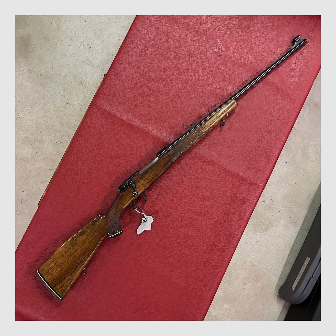 CZ Beretta Zavodi Crvena Zastava, Bild 1 von 8