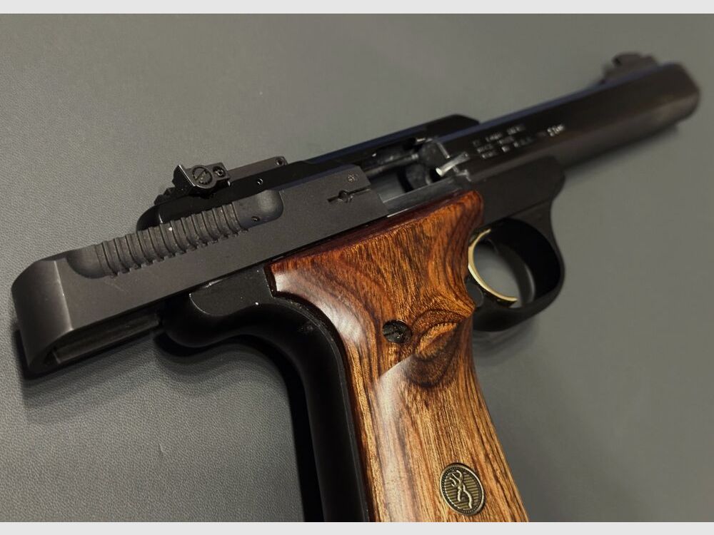 Browning Buck Mark