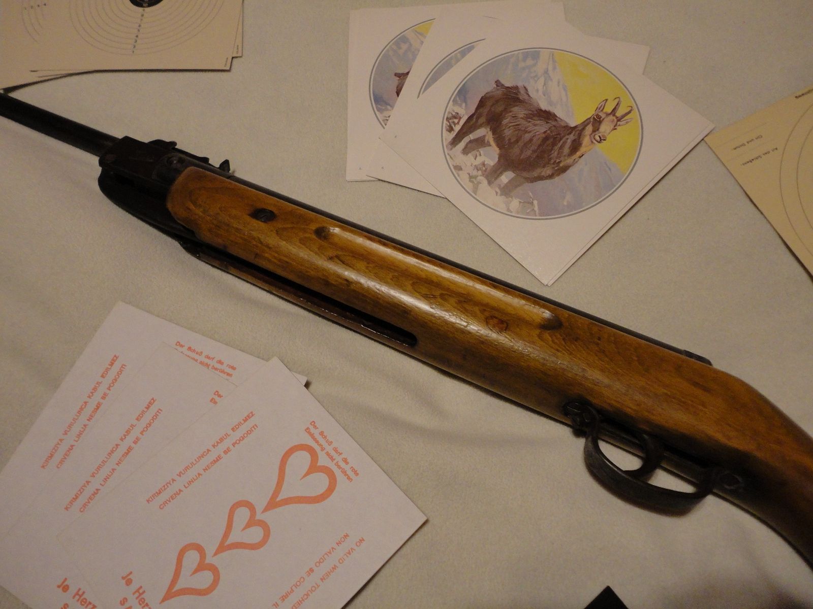 Karabinek pneumatyczny KRICO Kriegeskorte Kal.177/4,5mm + akcesoria