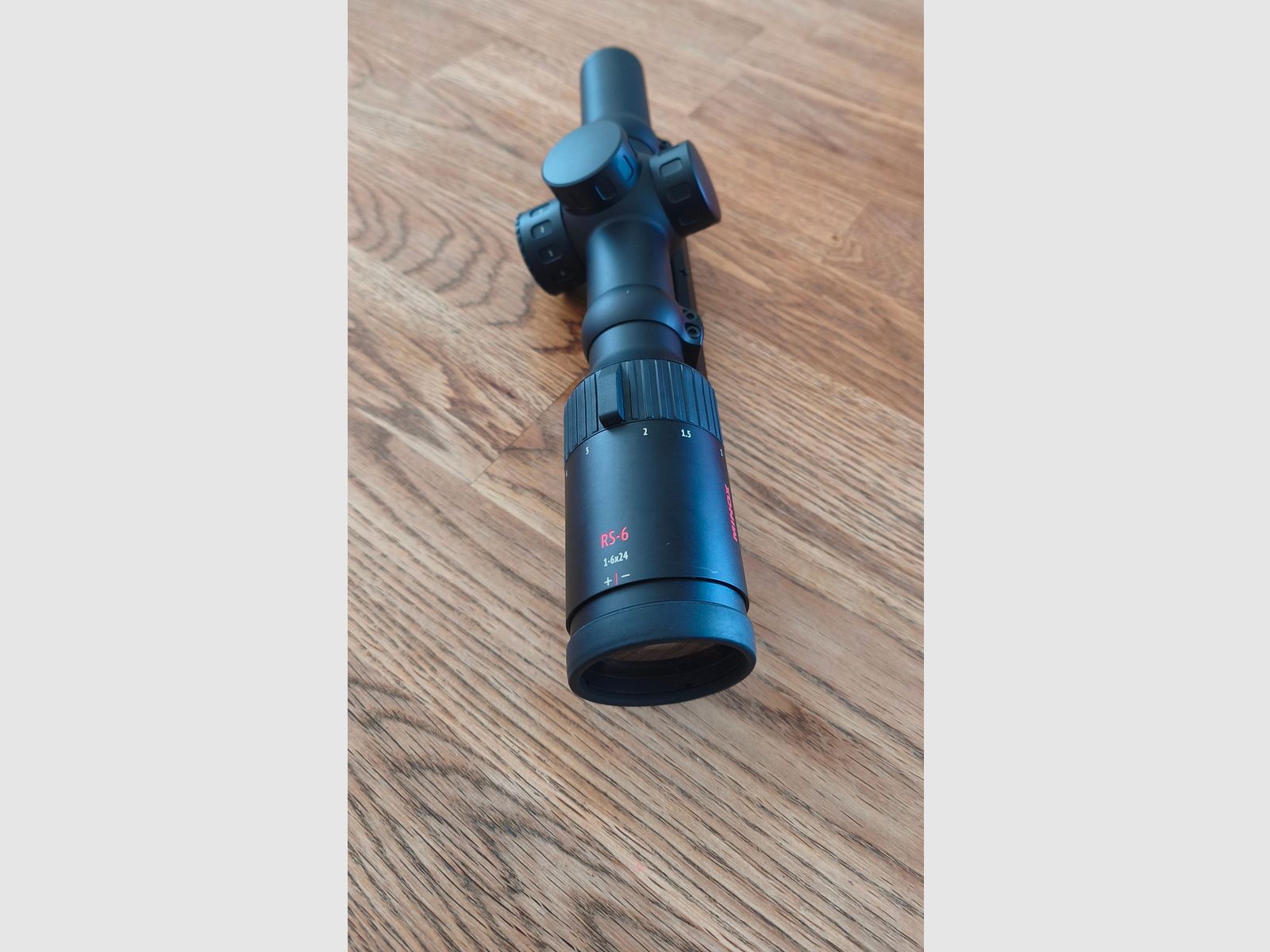 DJ Glas Minox RS6 1-6x24