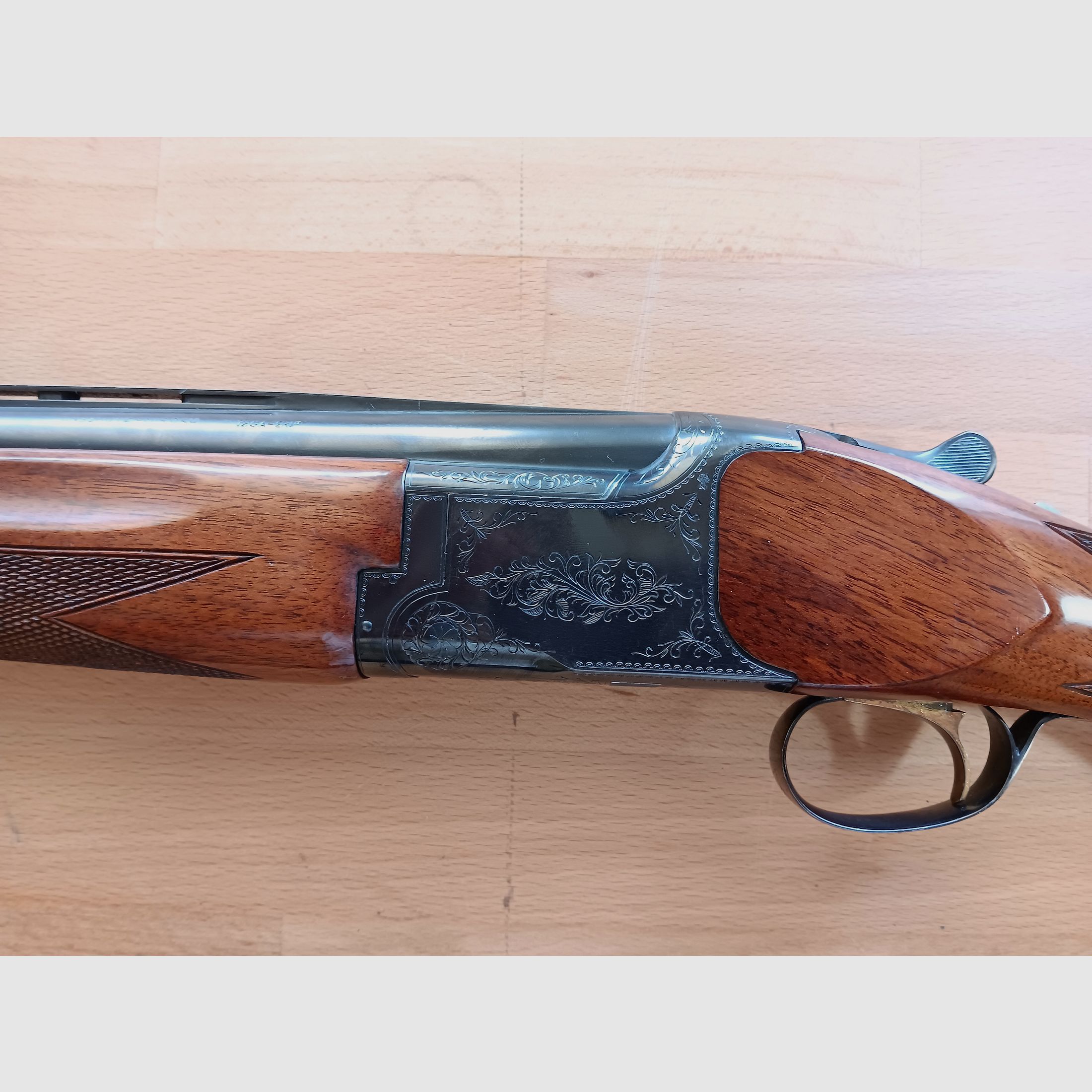 Anschütz Miroku con grilletto dorato versione da caccia con estrattori