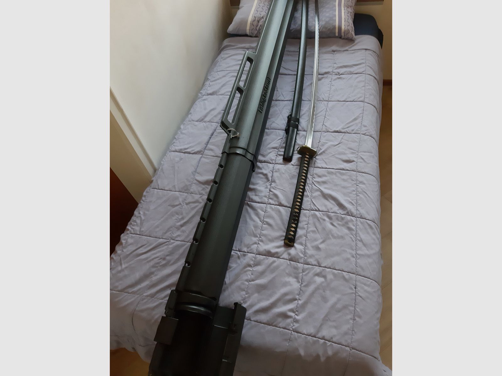  1 NODACHI / ODACHI  Épée Samurai NEU  + 1 Étui de transport rigide ,                 S COMBINAISON SPÉCIALE TOP